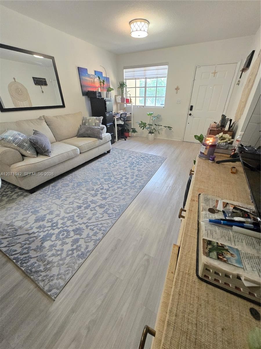 7205 NW 173rd Dr # 604-6, Hialeah, FL 33015 — zdjęcie 4