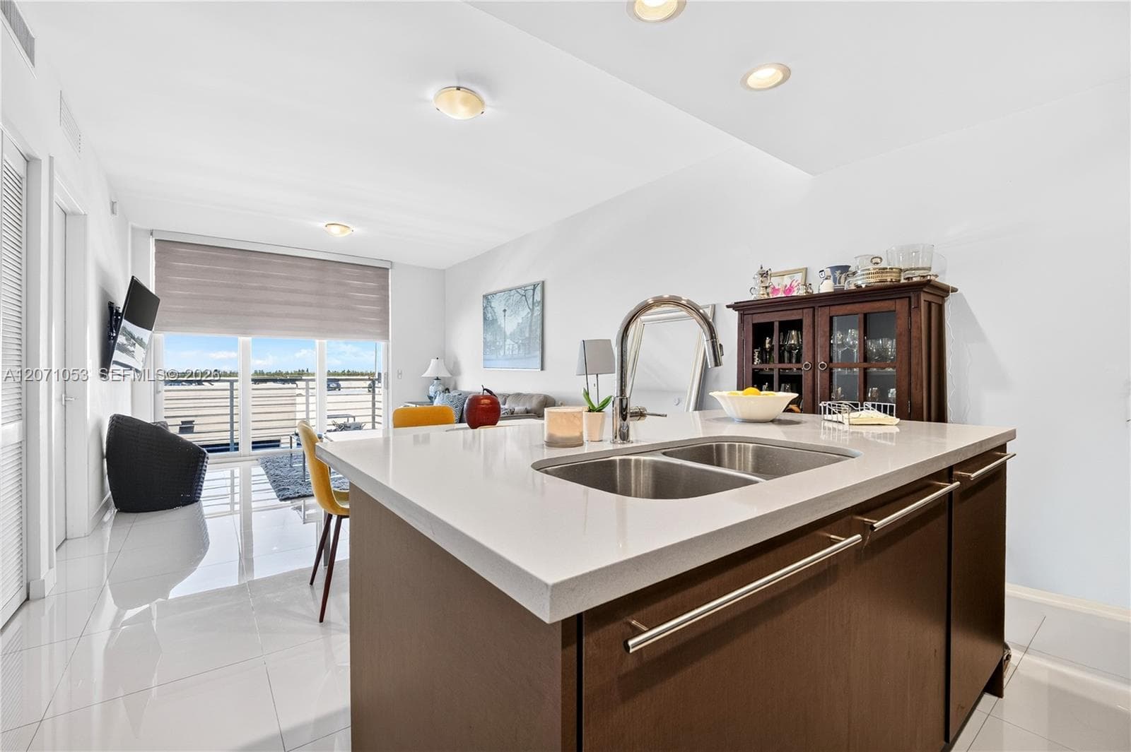 7875 NW 107th Ave # 614, Doral, FL 33178 — zdjęcie 5
