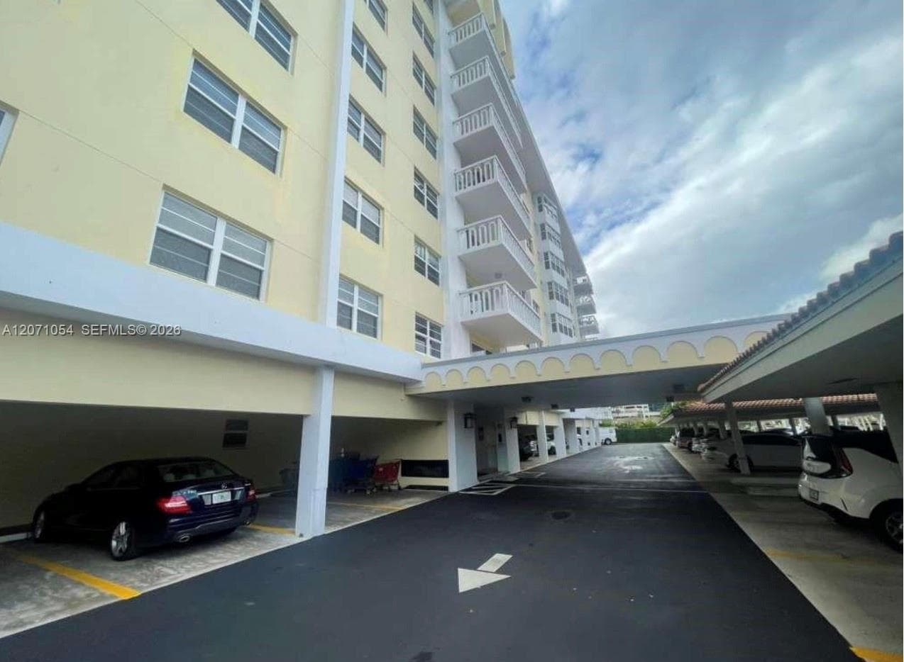 2500 NE 48th Ln # 806, Fort Lauderdale, FL 33308 — zdjęcie 2