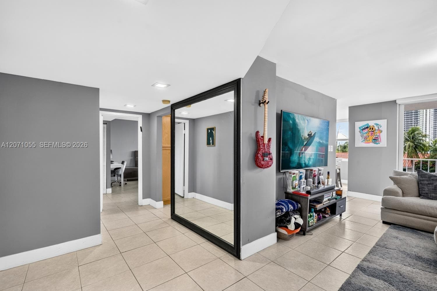16565 NE 26th Ave # 4E, North Miami Beach, FL 33160 — zdjęcie 5