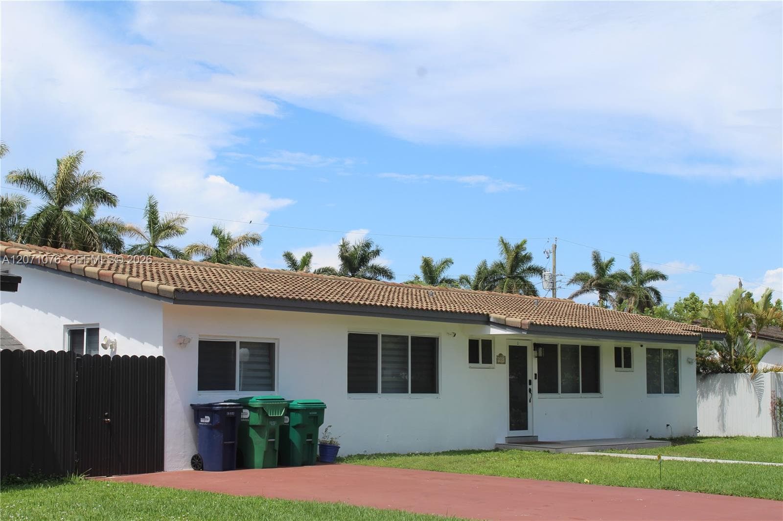 9551 SW 49th St, Miami, FL 33165 — zdjęcie 2
