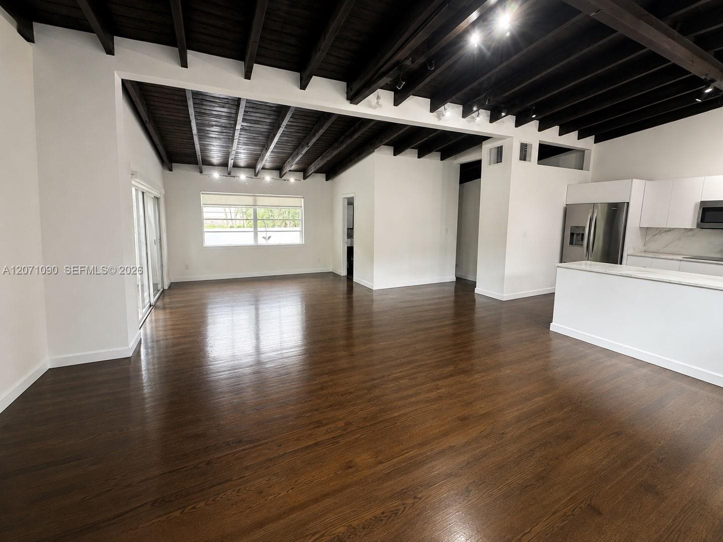 3596 Main Hwy, Miami, FL 33133 — zdjęcie 5