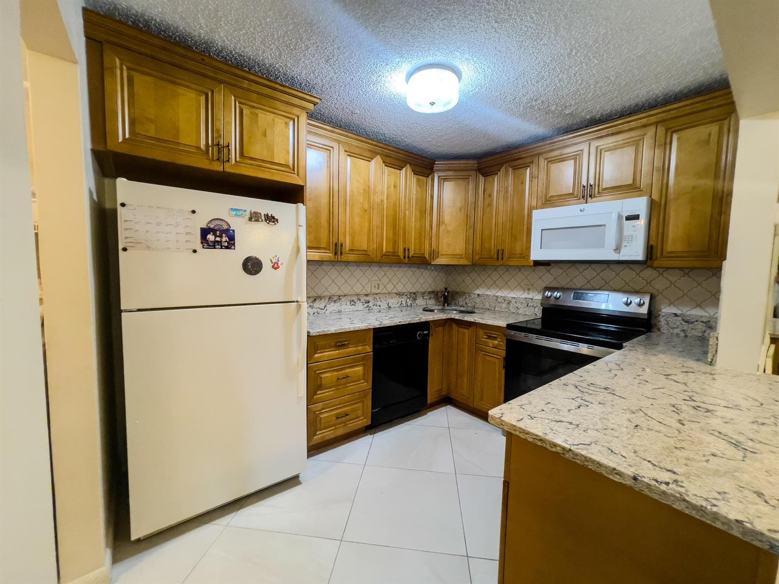 309 Pine Ridge Circle # A-1, FL 33463 — zdjęcie 3