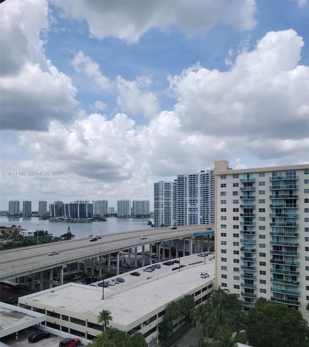 19380 Collins Ave # 1207, Sunny Isles Beach, FL 33160