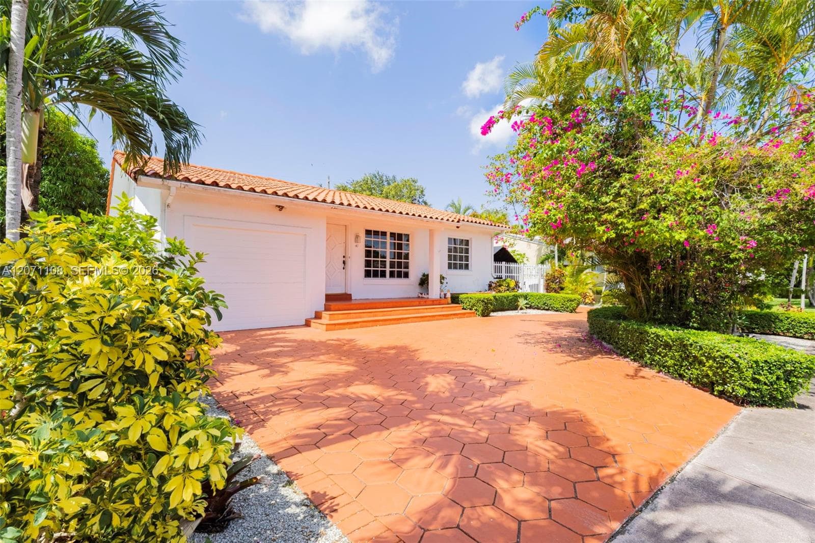 41 Campina Ct, Coral Gables, FL 33134