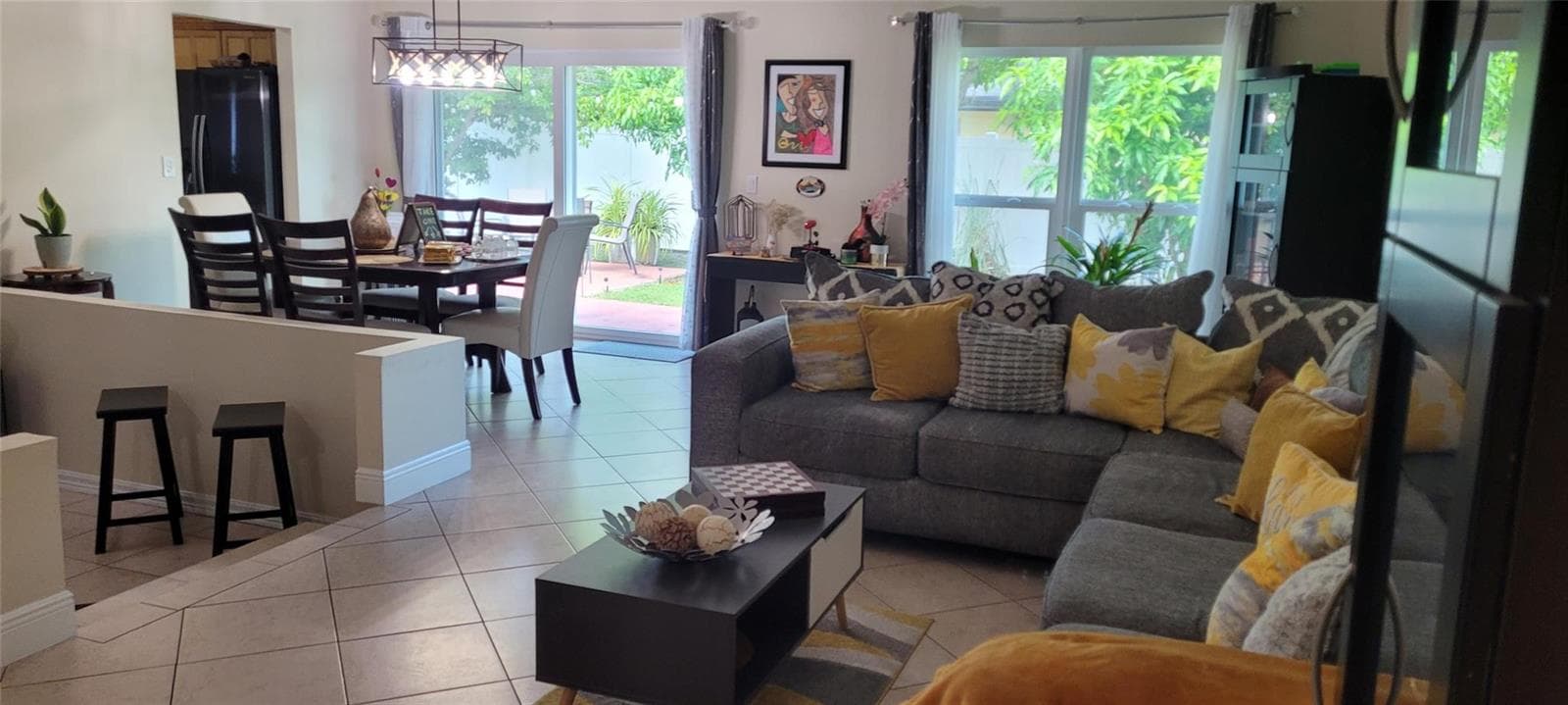 8311 NW 53RD Court, Lauderhill, FL 33351 — zdjęcie 3