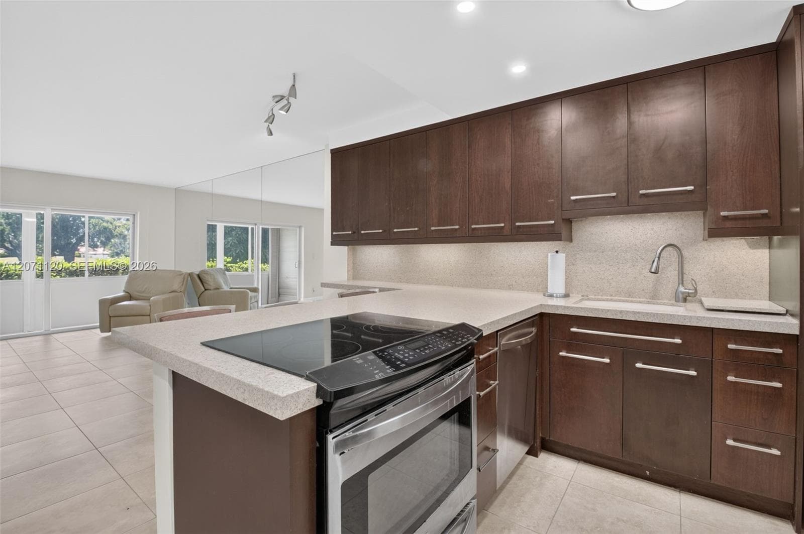 5501 NW 2nd Ave # 106, Boca Raton, FL 33487 — zdjęcie 5
