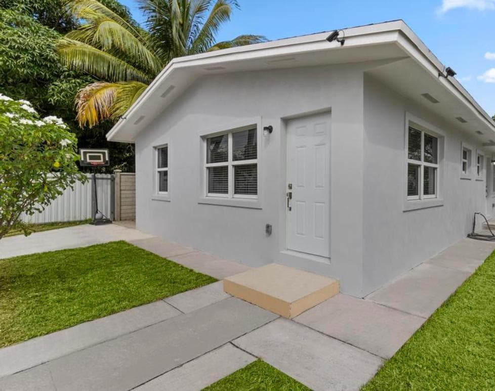 1101 NW 26TH Street, Miami, FL 33127 — zdjęcie 2