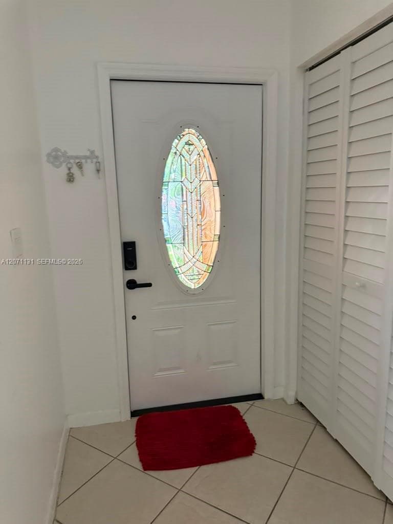 4199 W 18th Ct, Hialeah, FL 33012 — zdjęcie 4