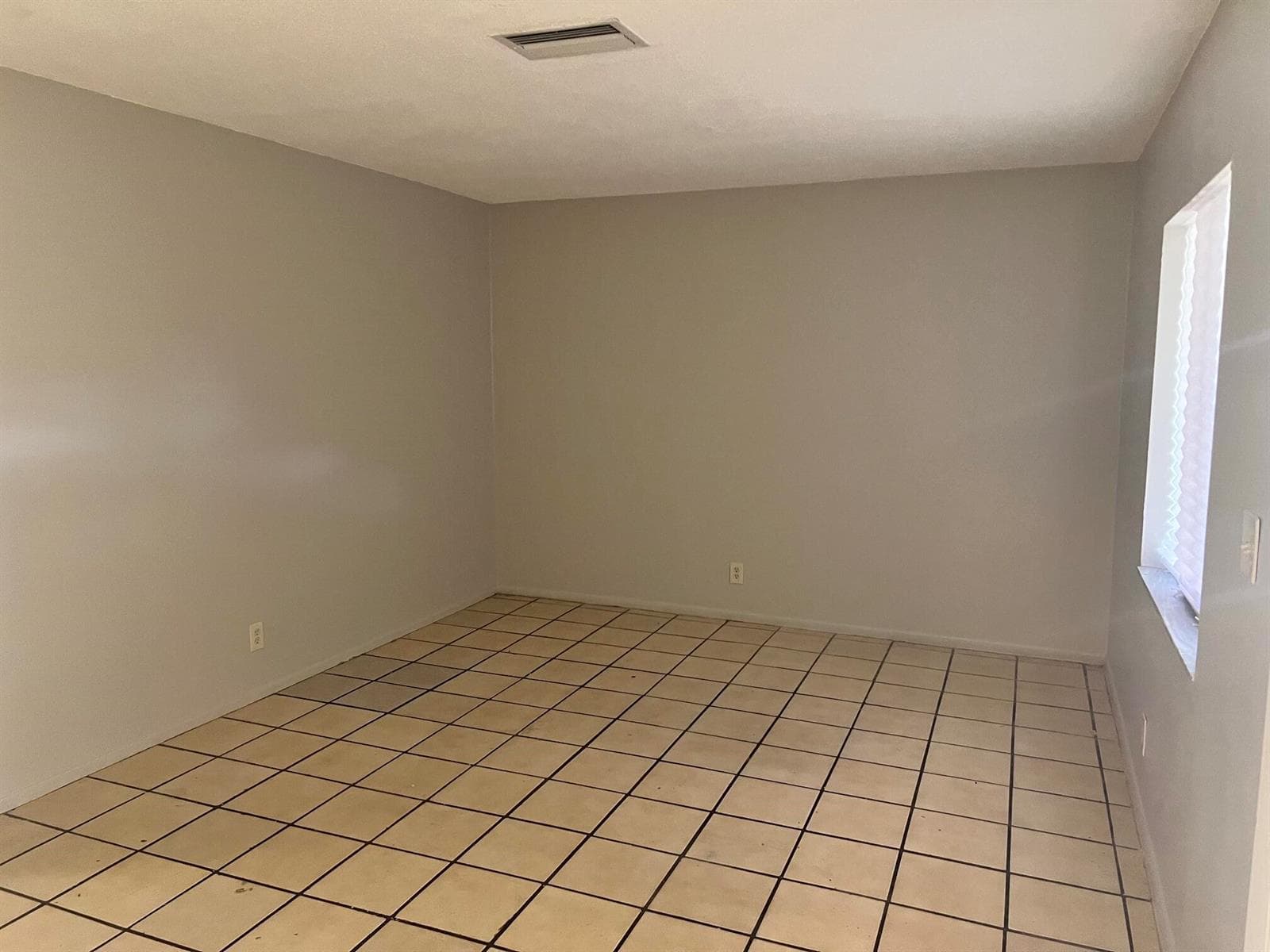 3930 NW 31ST Terrace # 3, Lauderdale Lakes, FL 33309 — zdjęcie 2