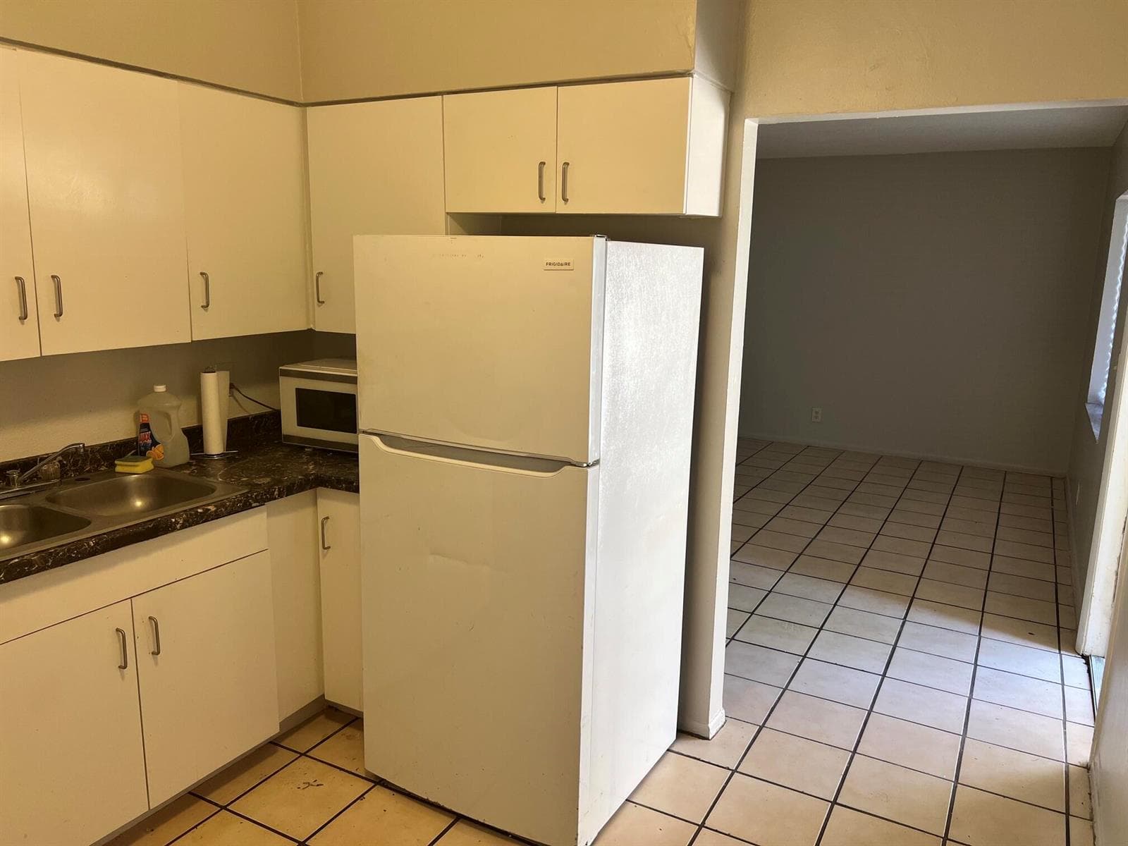 3930 NW 31ST Terrace # 3, Lauderdale Lakes, FL 33309 — zdjęcie 4