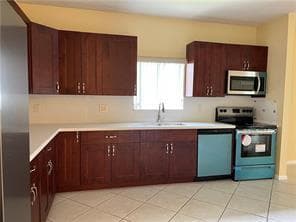 7612 NW 99TH Terrace, Tamarac, FL 33321 — zdjęcie 2