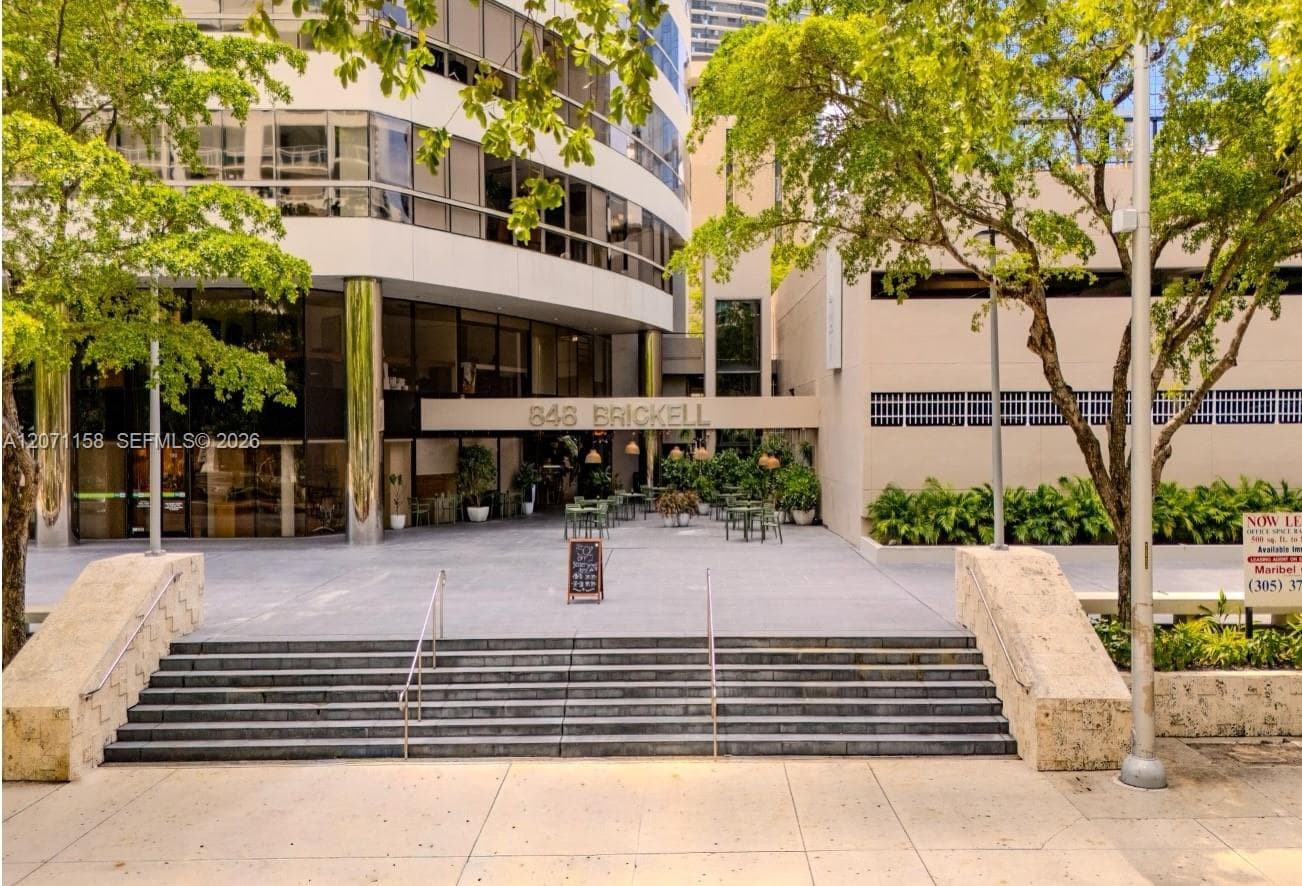 848 NE Brickell Avenue, Miami, FL 33131 — zdjęcie 3