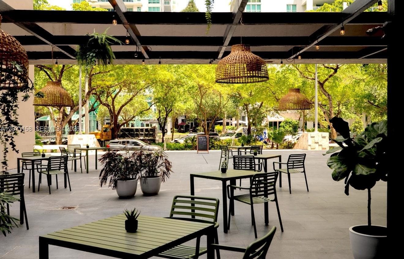 848 NE Brickell Avenue, Miami, FL 33131 — zdjęcie 4