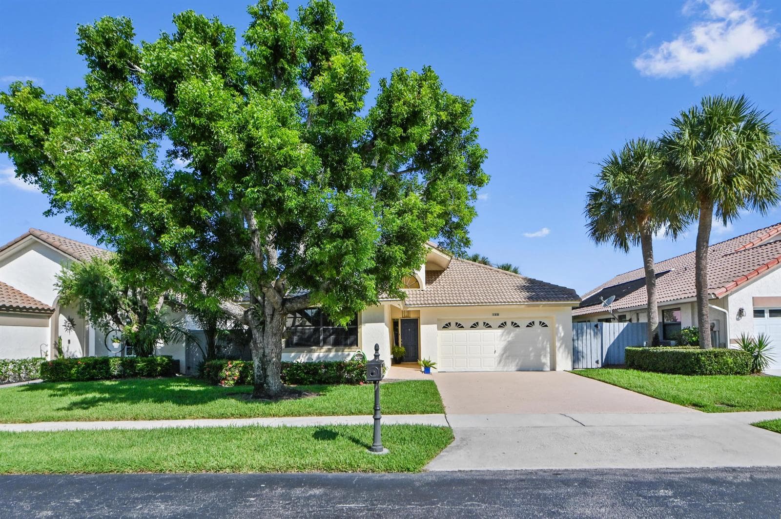 108 EXECUTIVE Circle, Boynton Beach, FL 33436 — zdjęcie 2