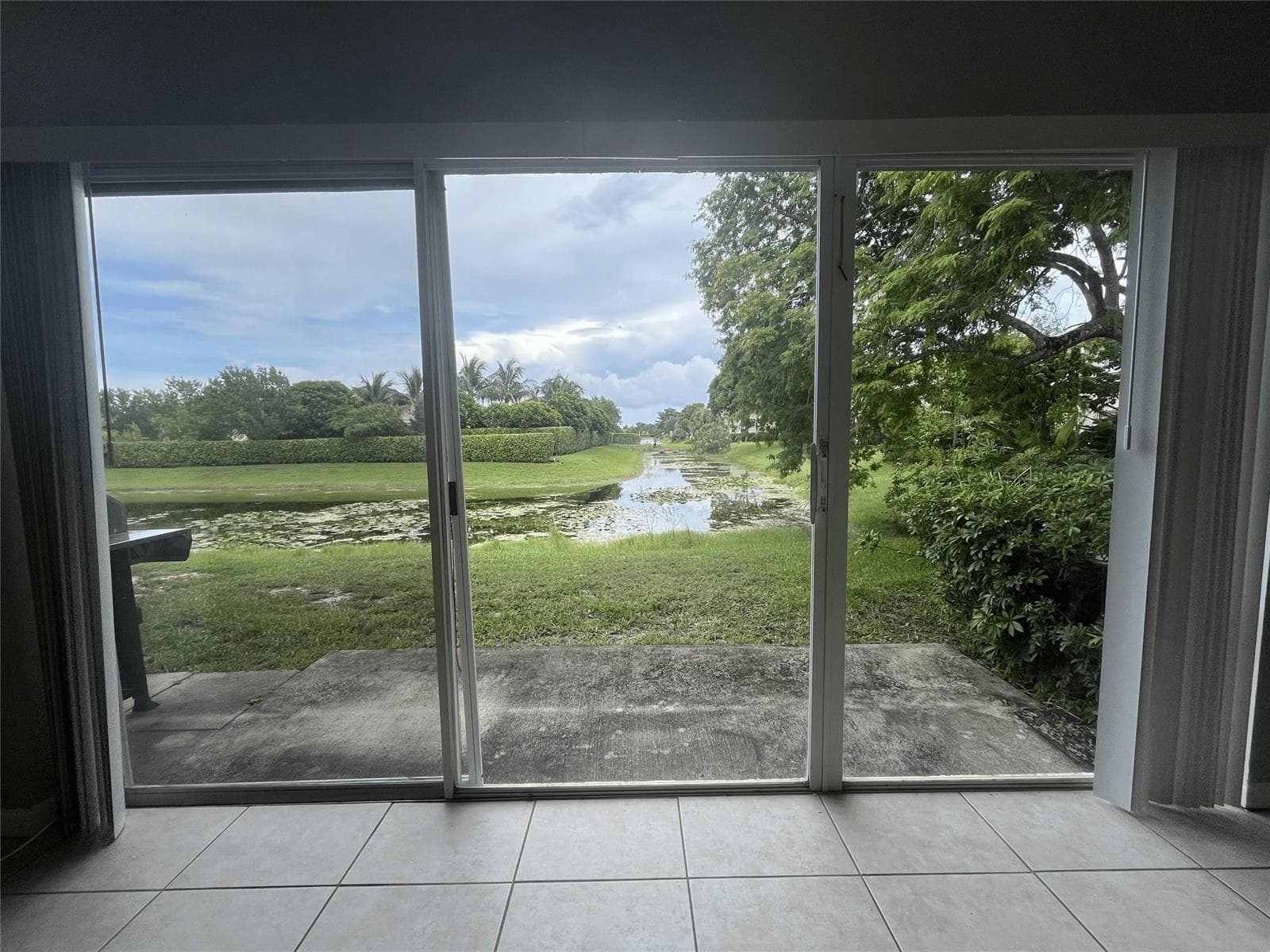 8969 NW 38TH Drive, Coral Springs, FL 33065 — zdjęcie 4