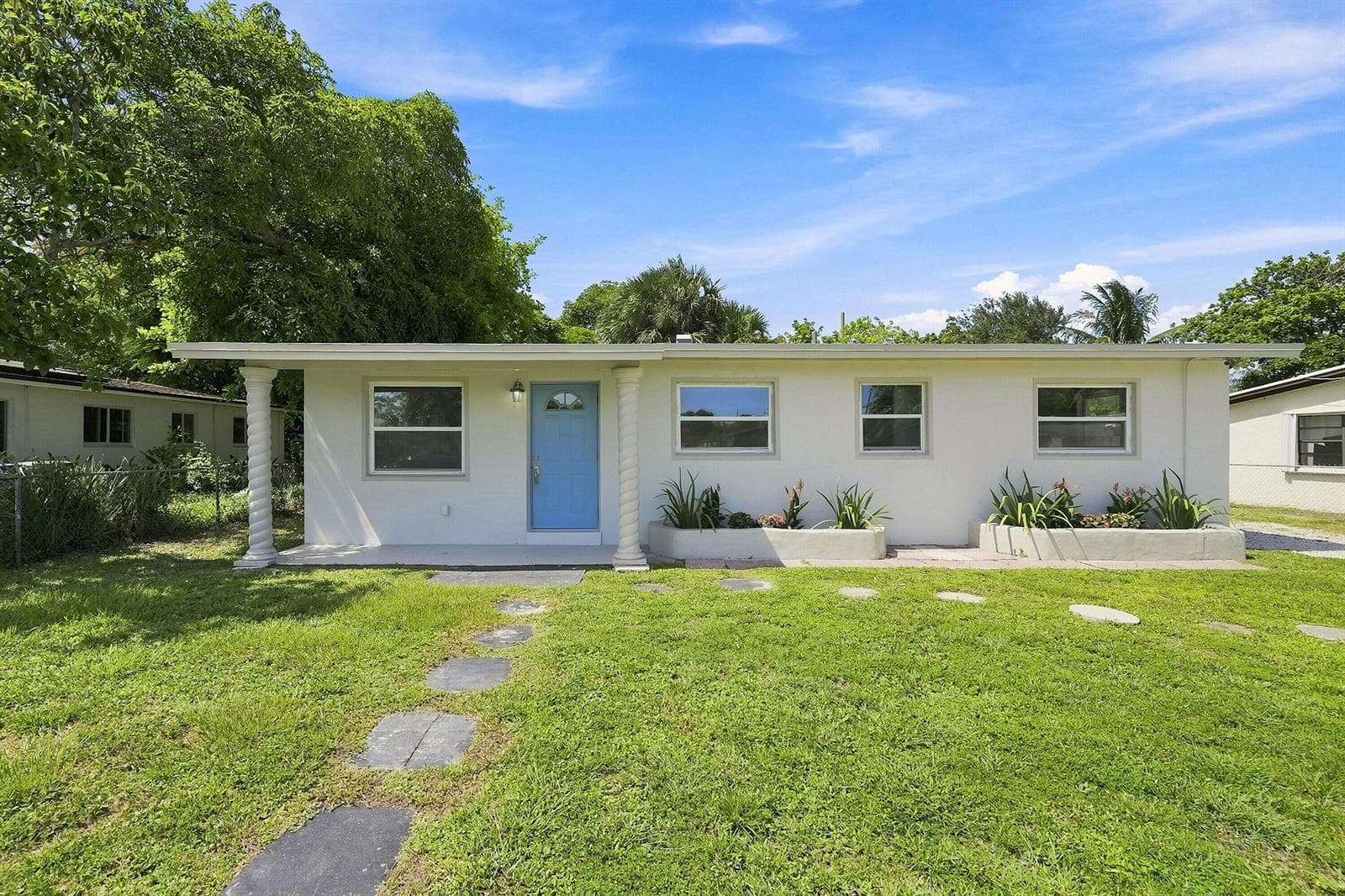 1629 NW 15TH Court, Fort Lauderdale, FL 33311 — zdjęcie 2