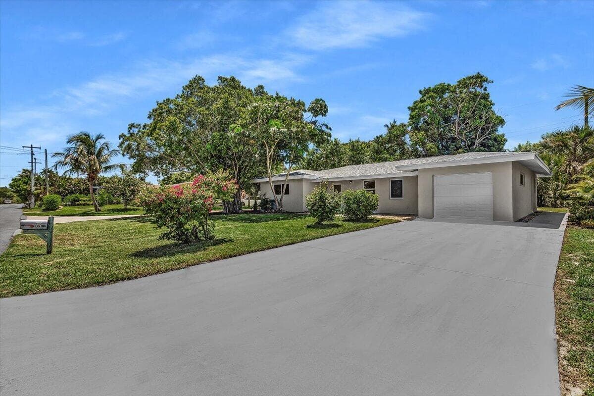 902 GARNETT Street, Lantana, FL 33462 — zdjęcie 2