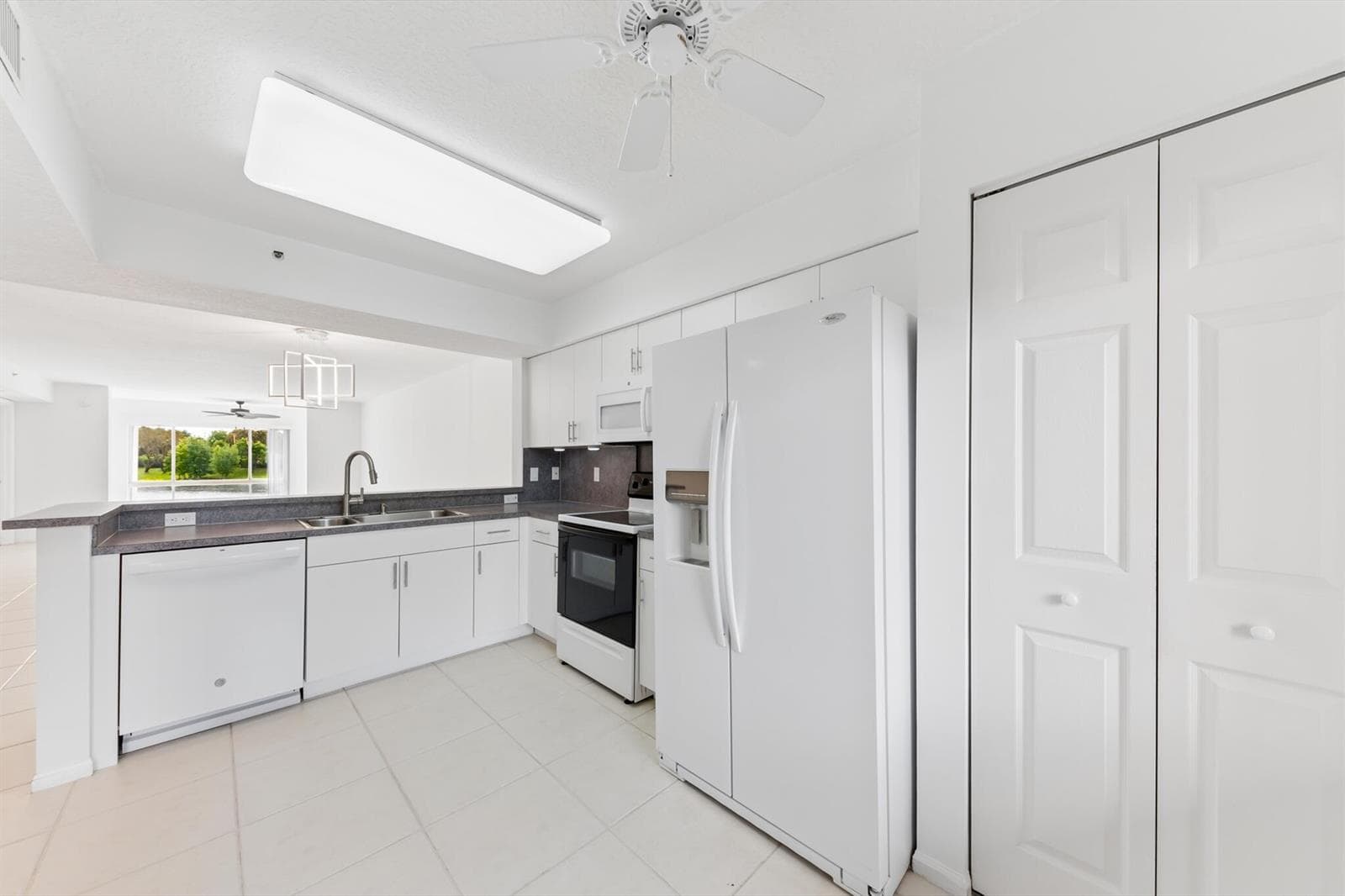 5842 CRYSTAL SHORES Drive # 205, Boynton Beach, FL 33437 — zdjęcie 5