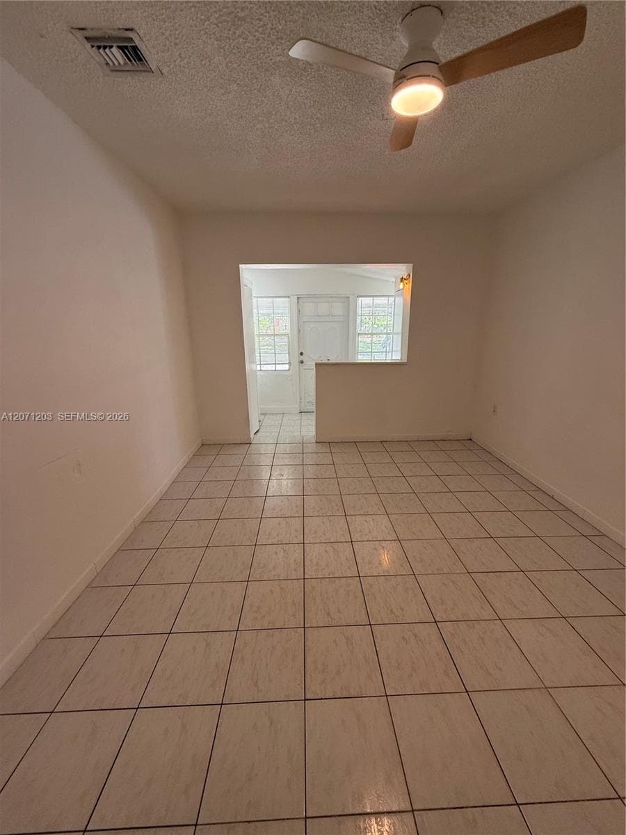 1812 Coolidge St # 1, Hollywood, FL 33020 — zdjęcie 3