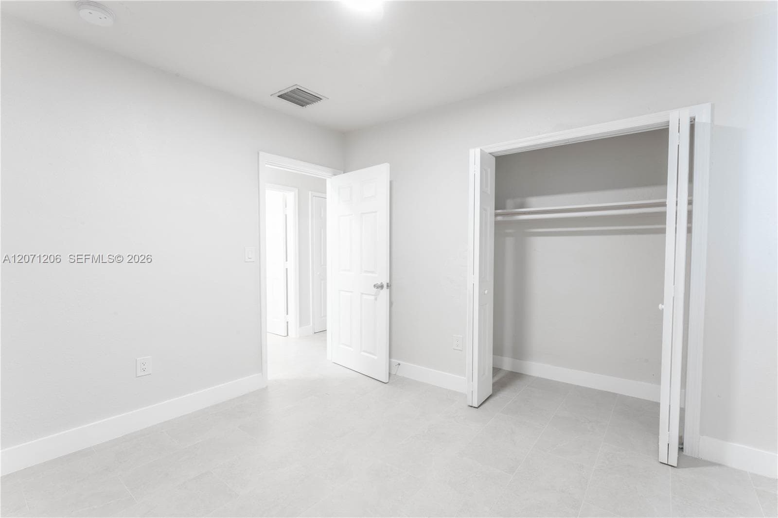 10825 SW 221st St, Miami, FL 33170 — zdjęcie 4
