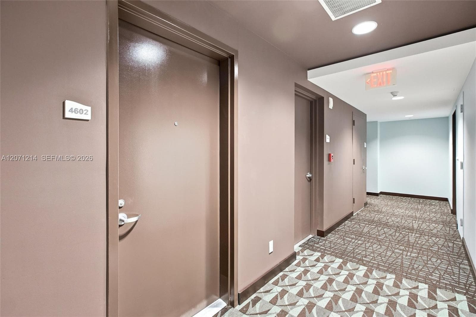 60 SW 13th St # 4602, Miami, FL 33130 — zdjęcie 2