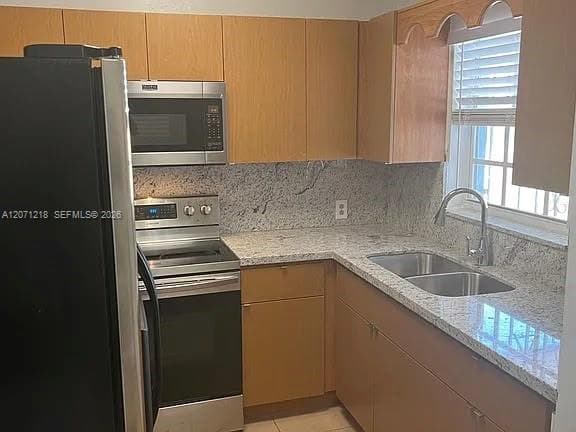2645 SW 33rd Ave, Miami, FL 33133 — zdjęcie 5