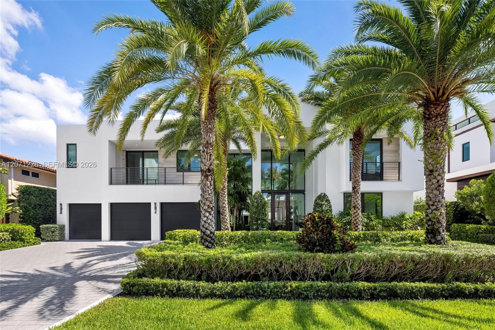 2519 Lucille Dr, Fort Lauderdale, FL 33316 — zdjęcie 3