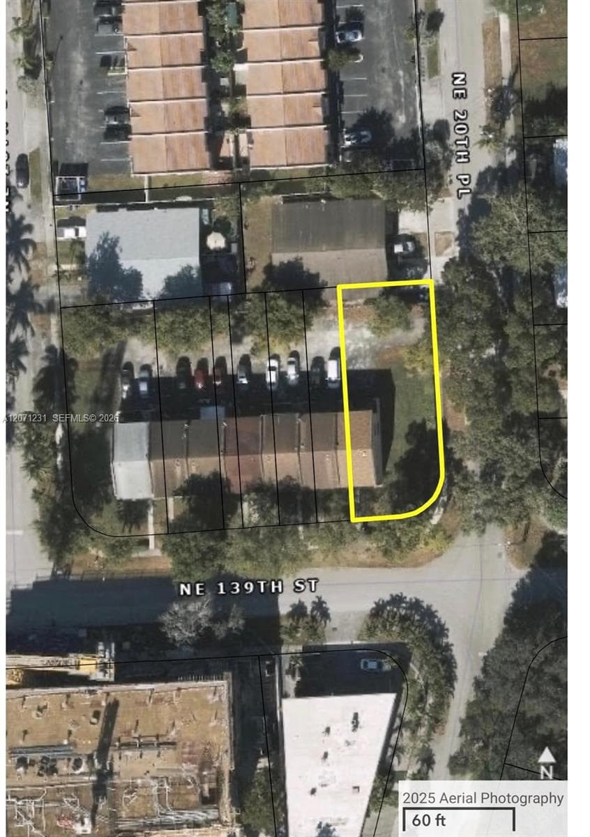2065 NE 139th St, North Miami Beach, FL 33181 — zdjęcie 3