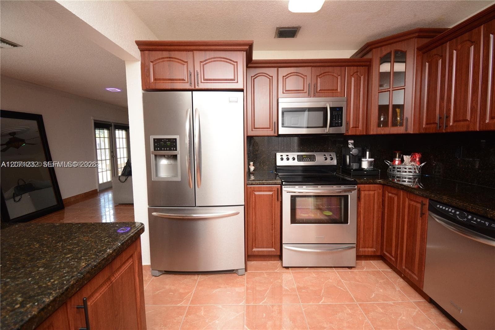 10301 SW 199th St, Cutler Bay, FL 33157 — zdjęcie 4