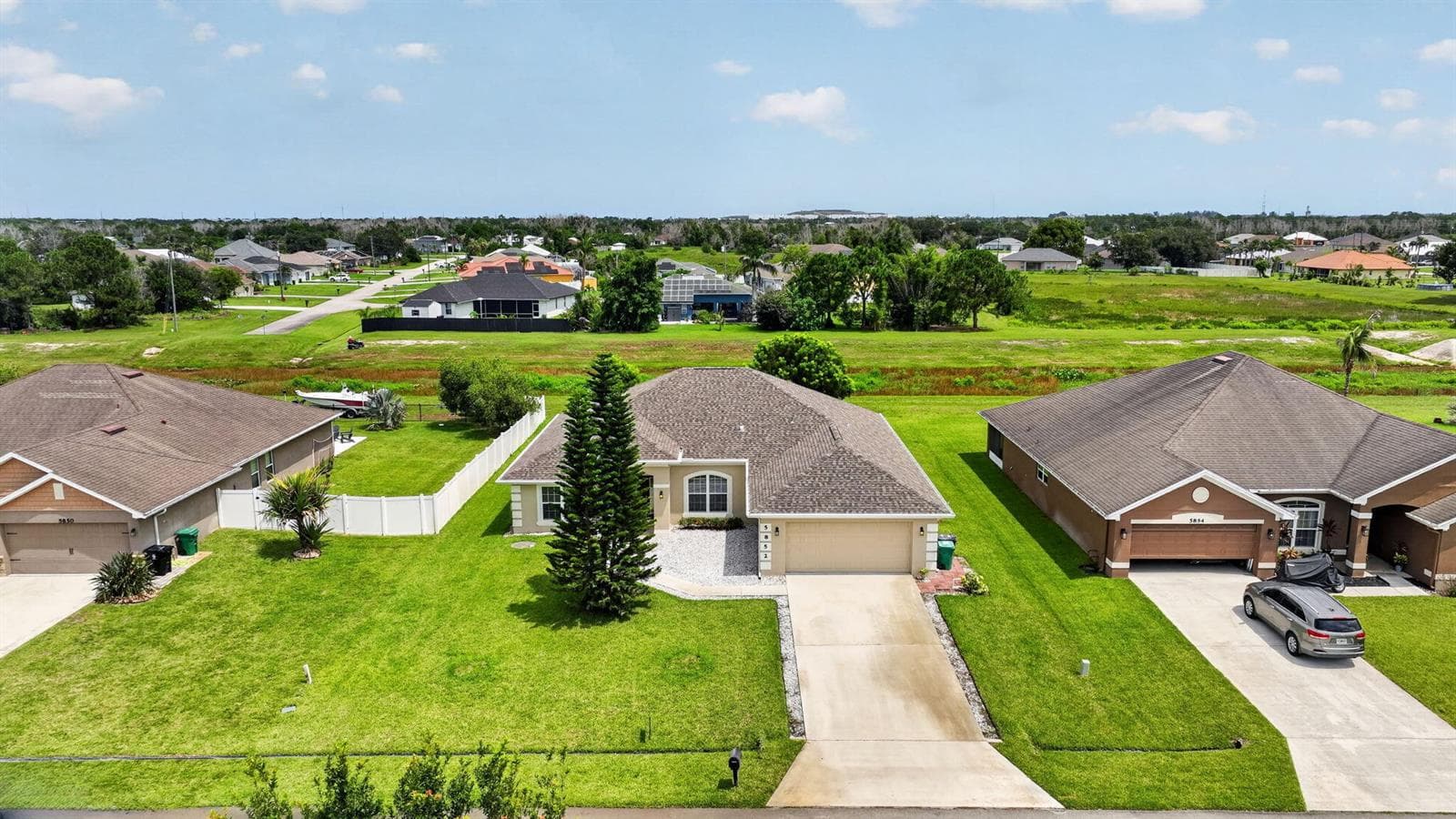 5852 NW Ethel Court, Port St. Lucie, FL 34986