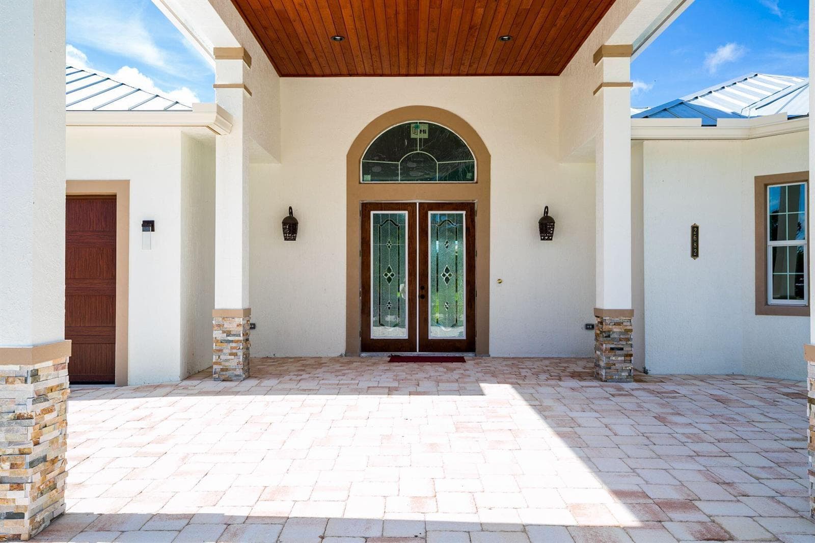 2682 SW IMPORT Drive, Port St. Lucie, FL 34987 — zdjęcie 4
