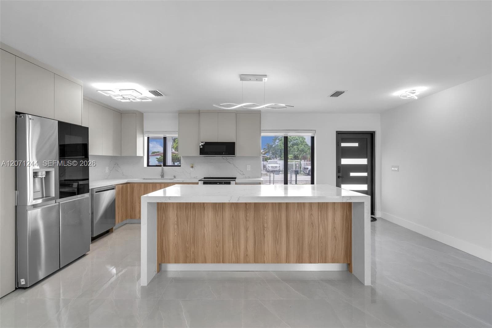 4450 NW 169th Ter, Miami Gardens, FL 33055 — zdjęcie 4