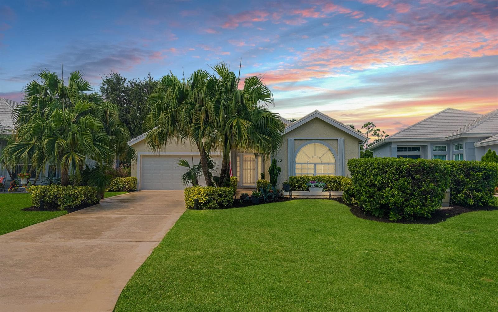 442 SW Fairway Vista, Port St. Lucie, FL 34986