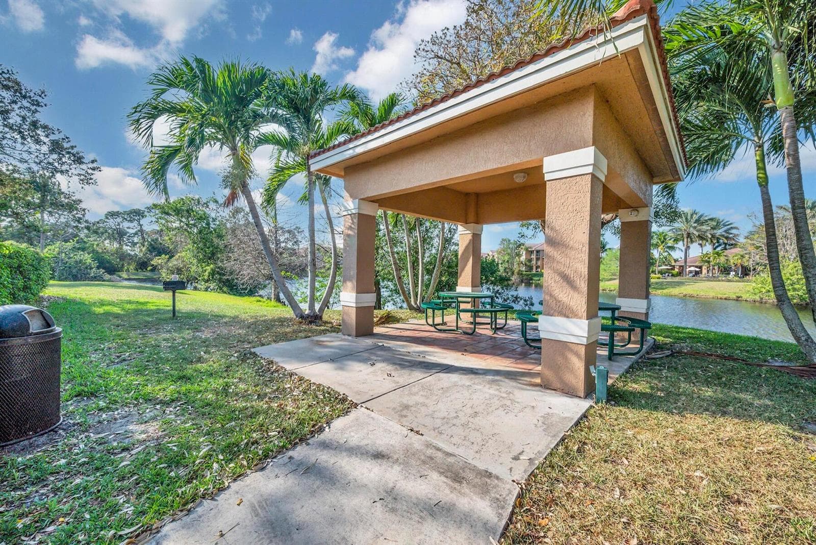 3594 NW ADRIATIC Lane # 301, Jensen Beach, FL 34957 — zdjęcie 4