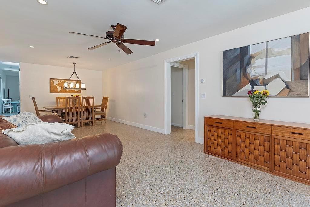 1106 N Lakeside Drive, FL 33460 — zdjęcie 5