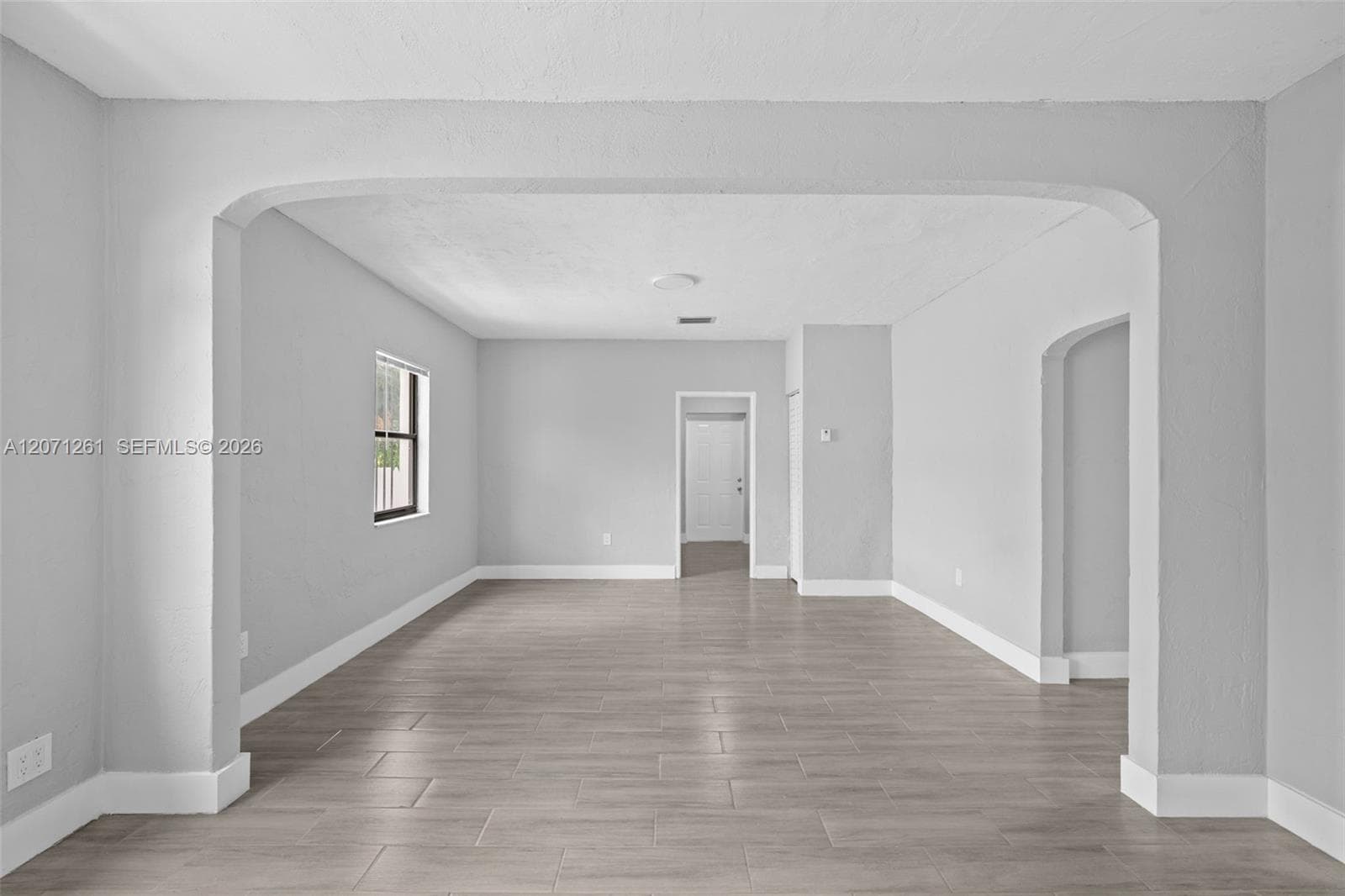 1227 NW 27th St # 1227, Miami, FL 33142 — zdjęcie 4