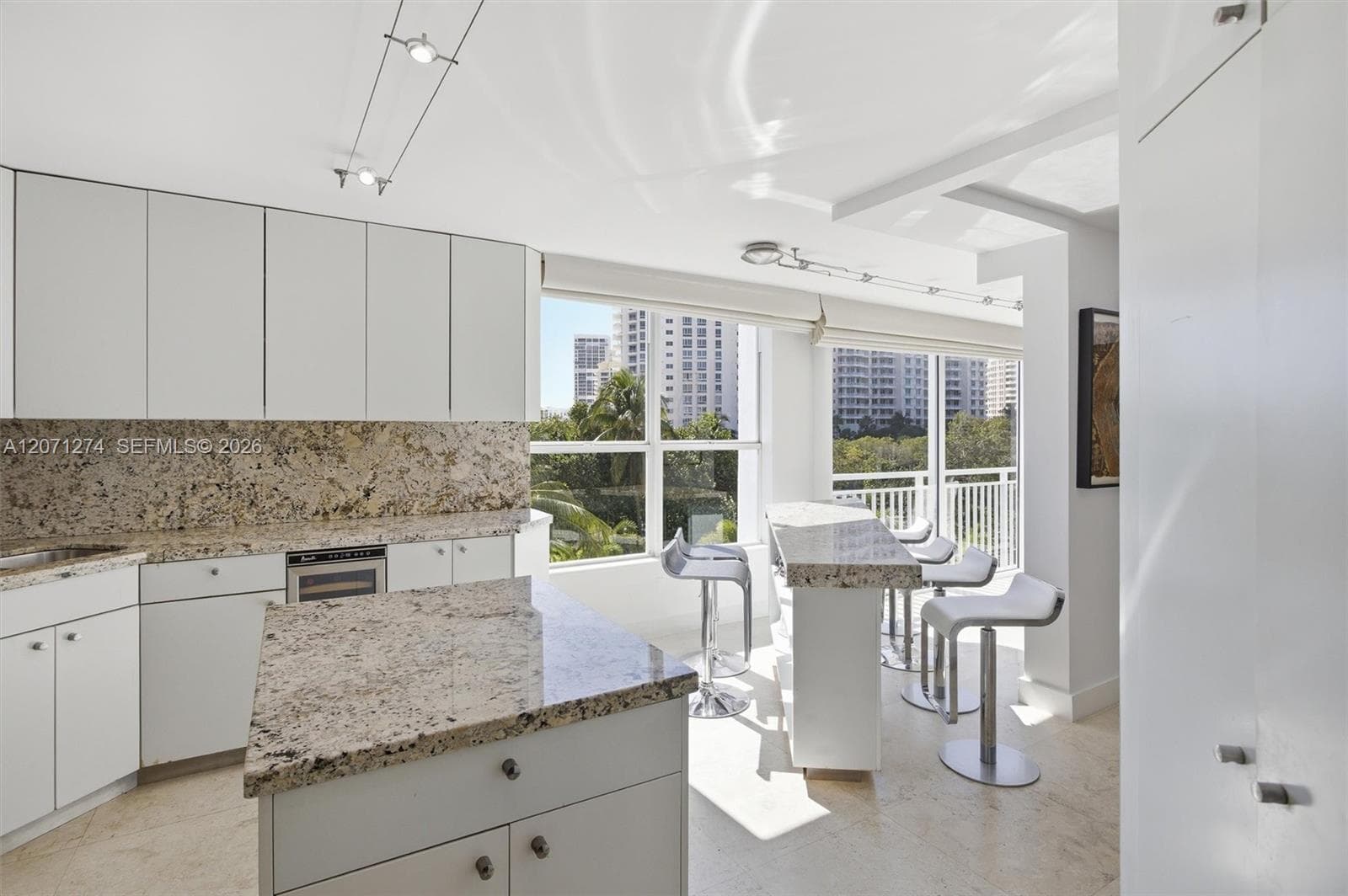 613 Ocean Dr # 5D, Key Biscayne, FL 33149 — zdjęcie 5