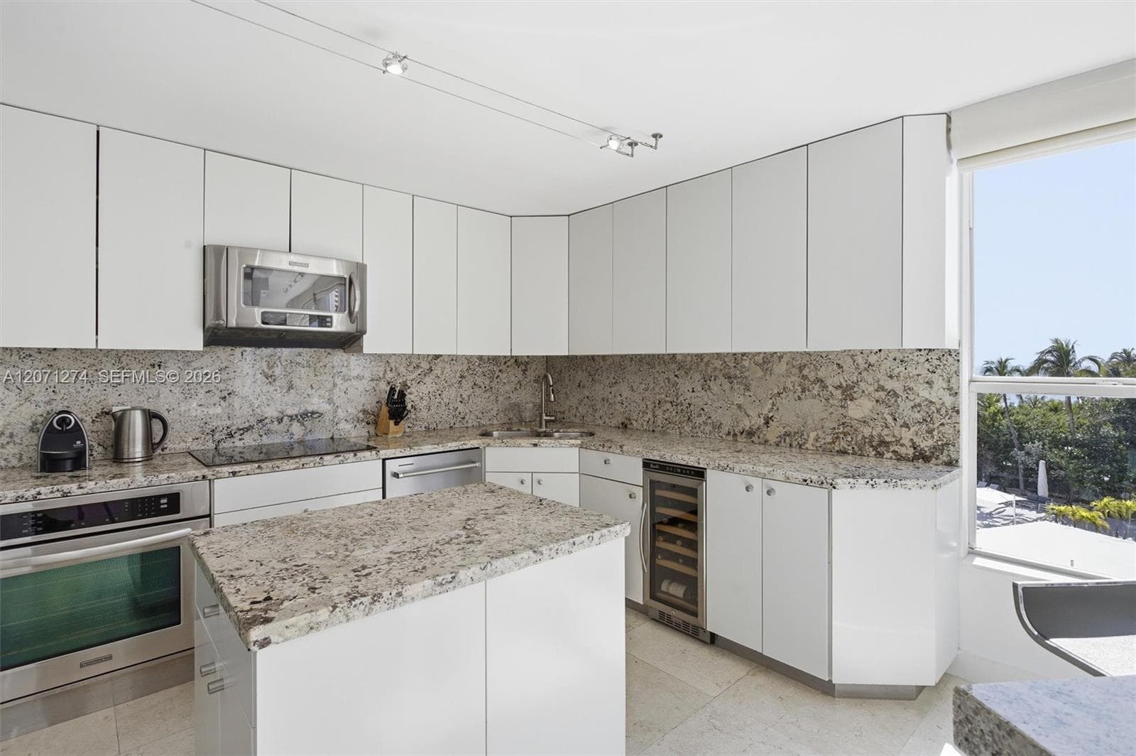 613 Ocean Dr # 5D, Key Biscayne, FL 33149 — zdjęcie 4