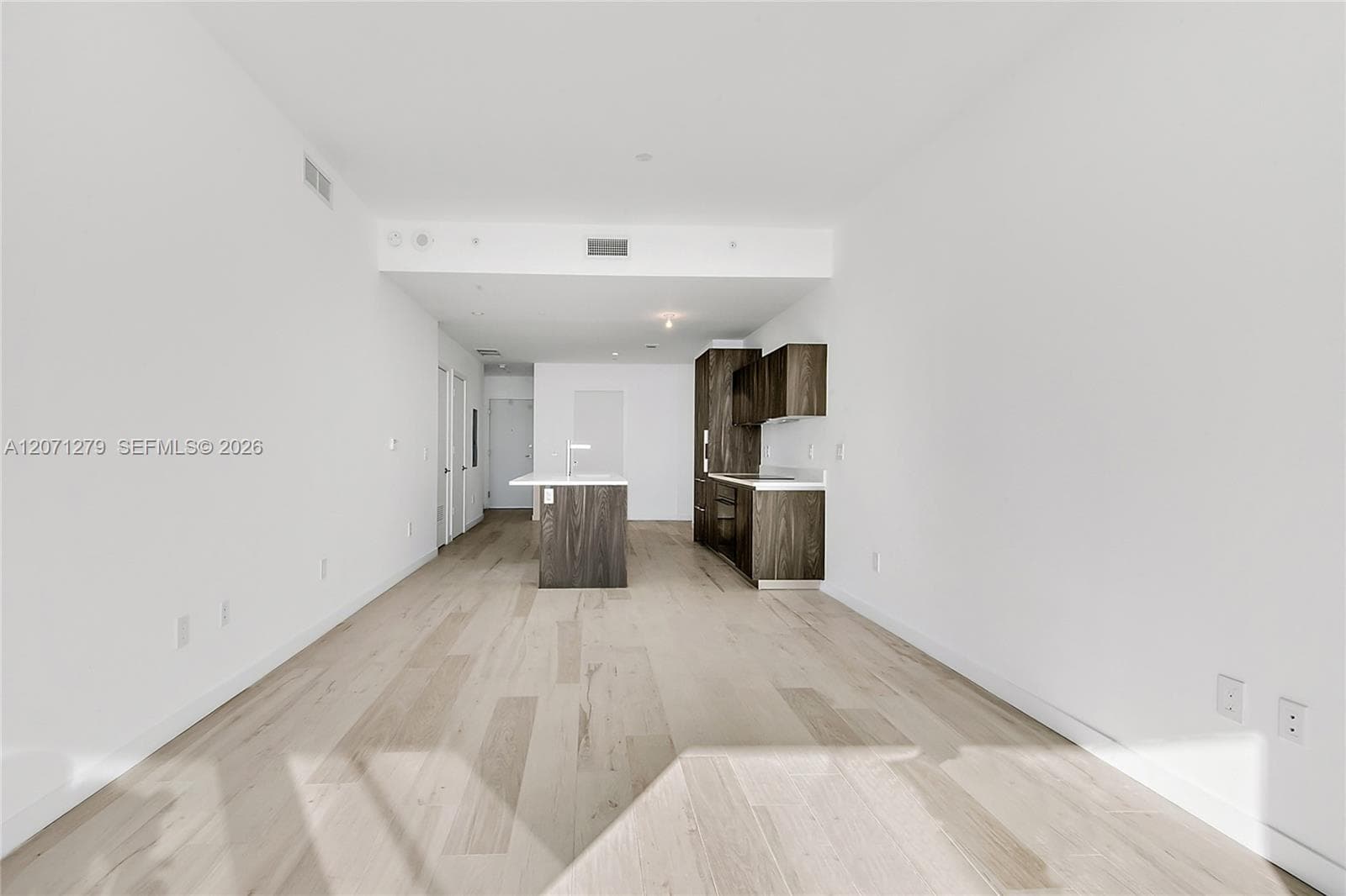 480 NE 31st St # 904, Miami, FL 33137 — zdjęcie 2
