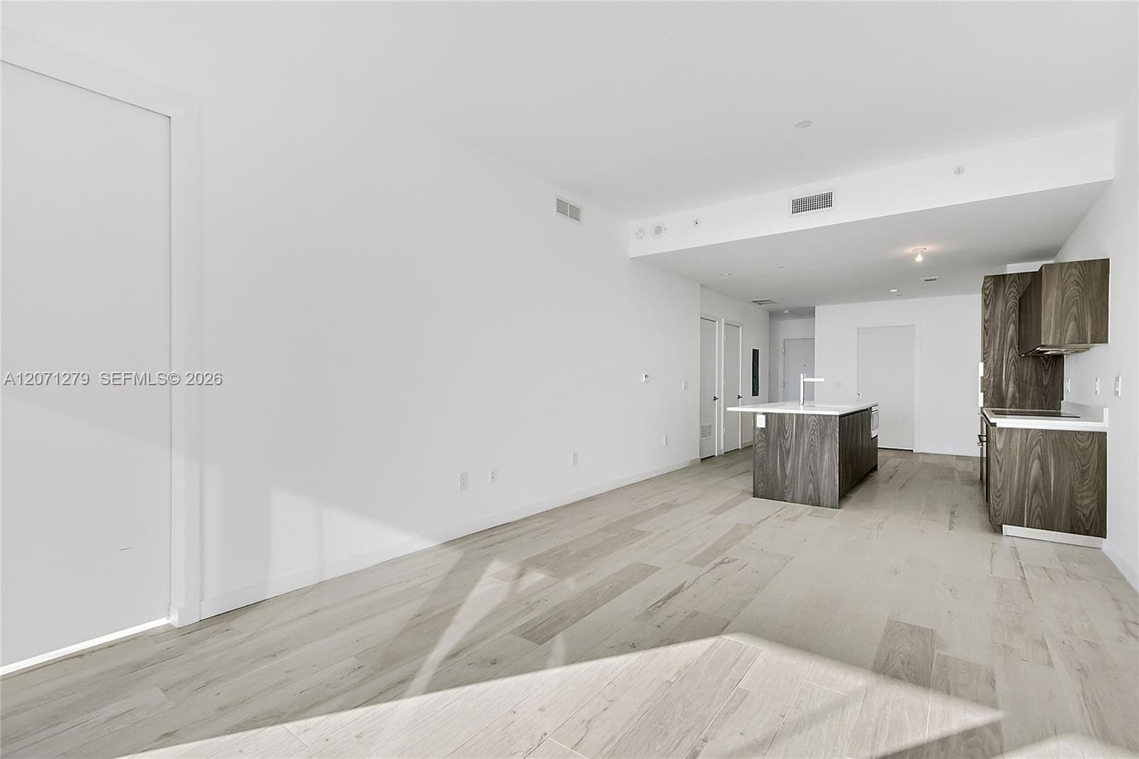 480 NE 31st St # 904, Miami, FL 33137 — zdjęcie 3