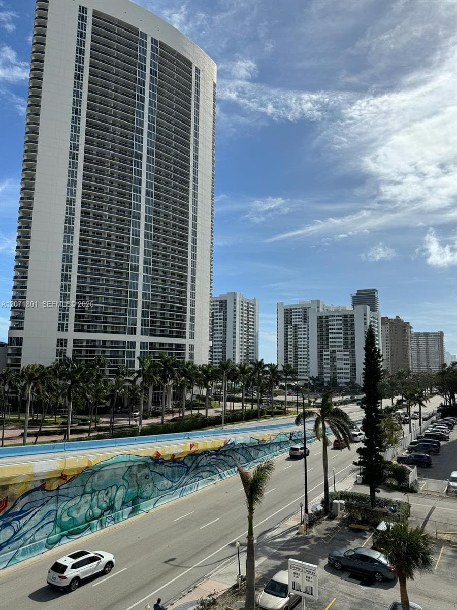 1825 S Ocean Dr # 514, Hallandale Beach, FL 33009 — zdjęcie 2
