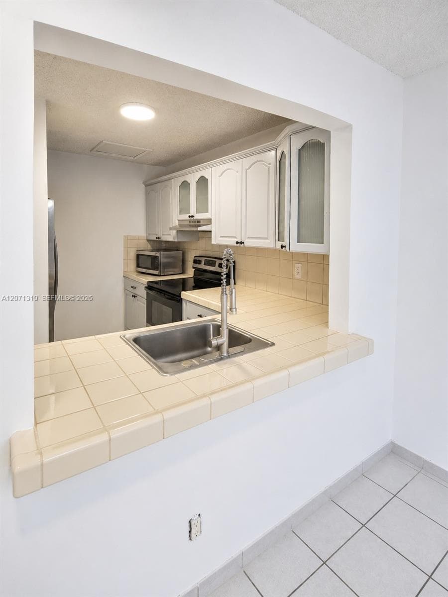 6605 W 26th Dr # 24-18, Hialeah, FL 33016 — zdjęcie 5