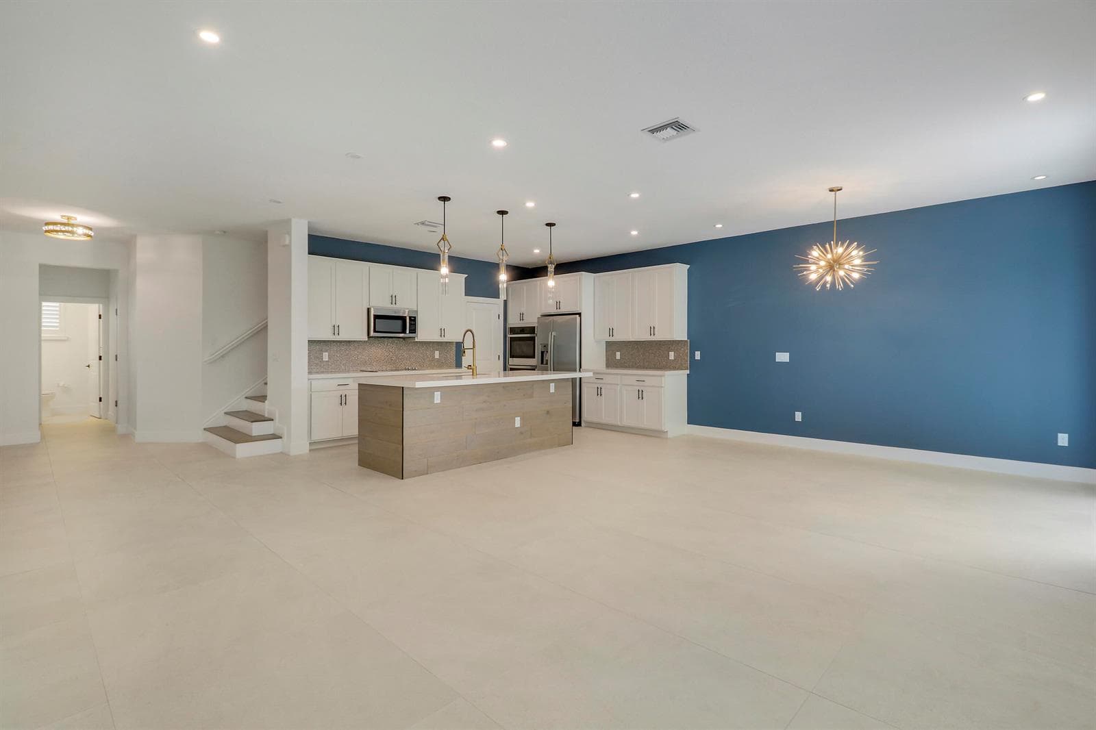 202 PRESERVE Trail S, Stuart, FL 34994