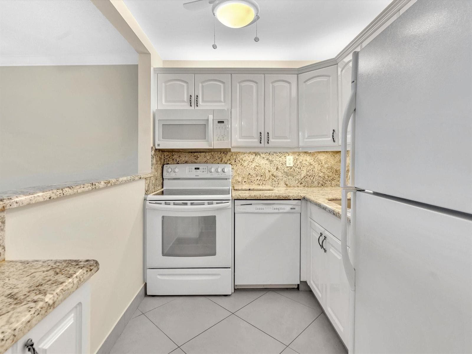 1421 S OCEAN Boulevard # 116, Pompano Beach, FL 33062 — zdjęcie 4