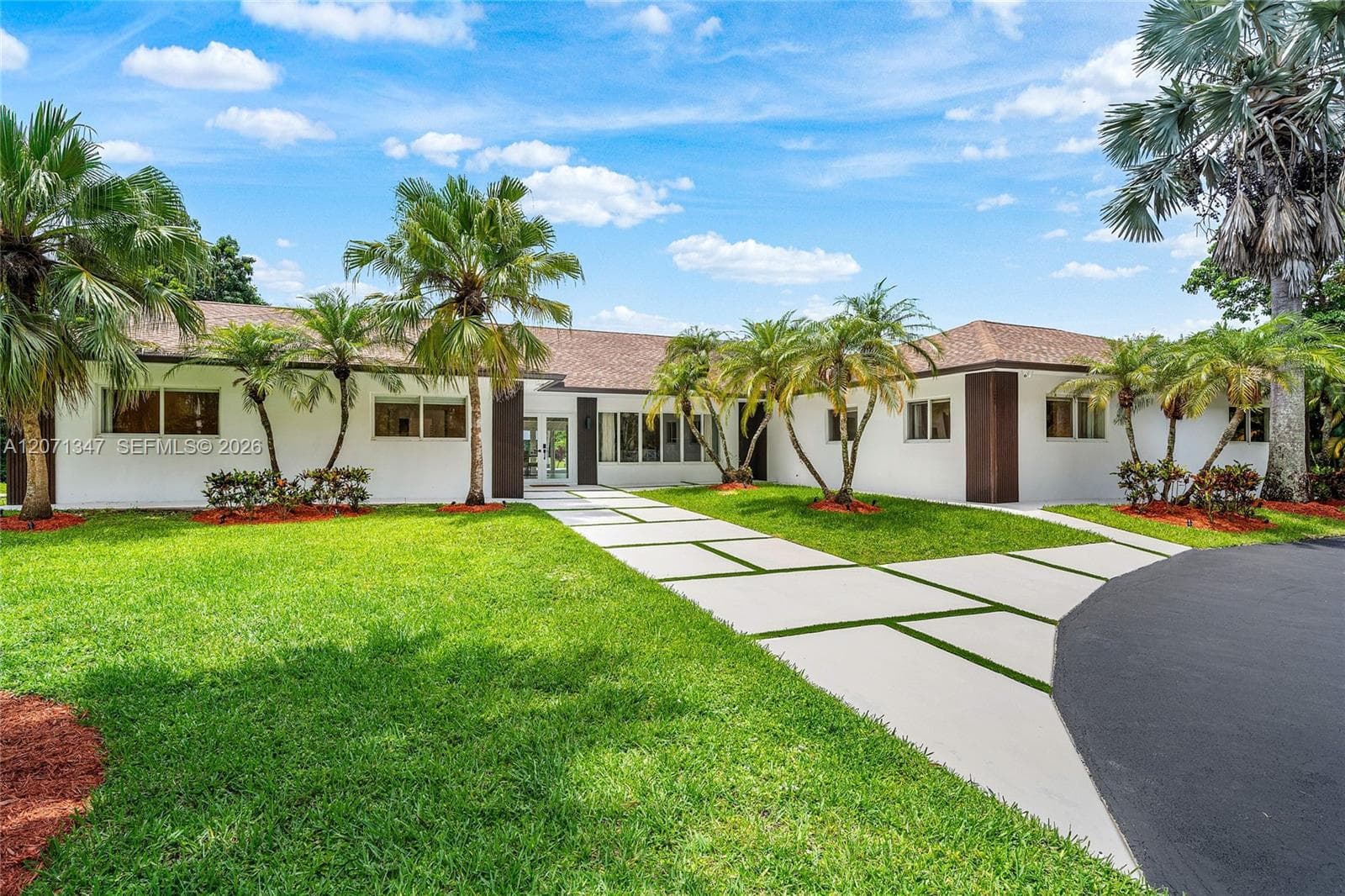 13900 Mustang Trl, Southwest Ranches, FL 33330 — zdjęcie 2