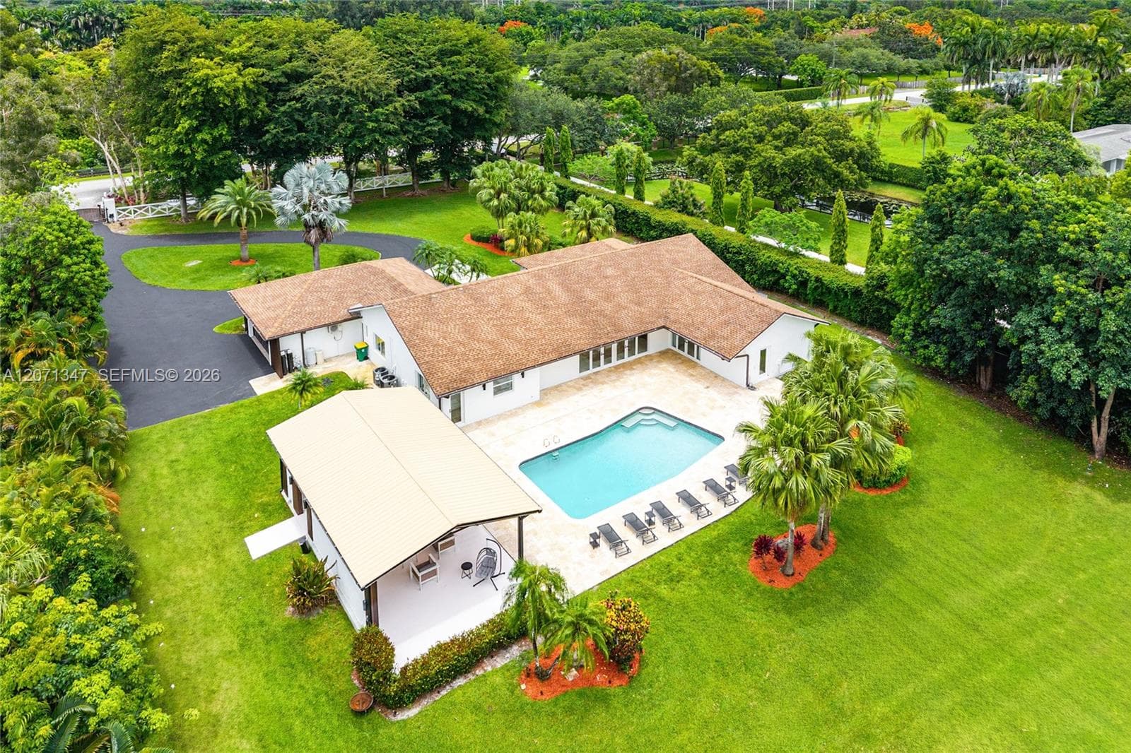 13900 Mustang Trl, Southwest Ranches, FL 33330 — zdjęcie 5