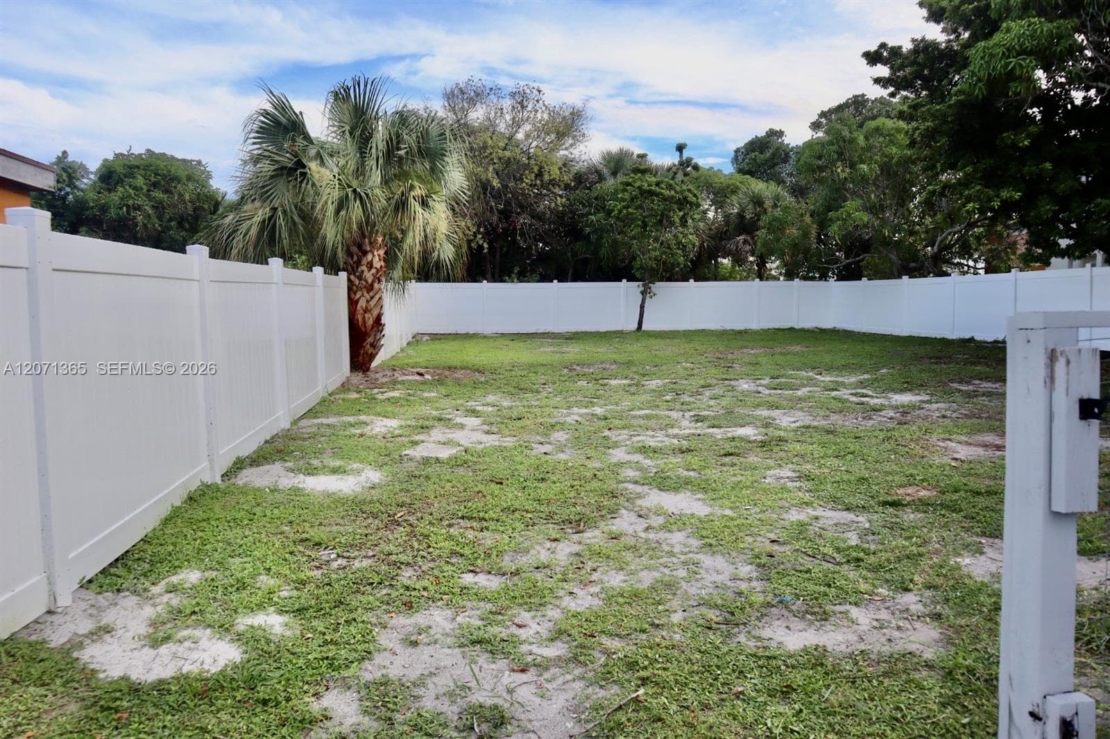 1112 11th St, West Palm Beach, FL 33401 — zdjęcie 4