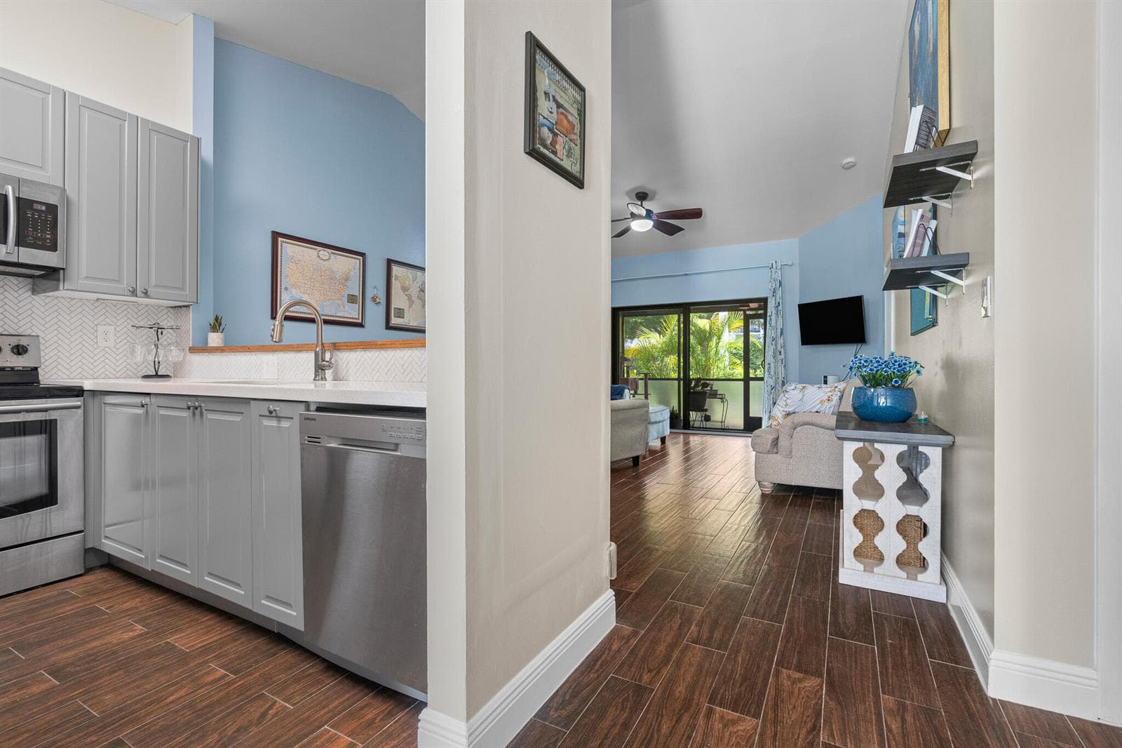 7660 NW 96TH Terrace, Tamarac, FL 33321 — zdjęcie 5