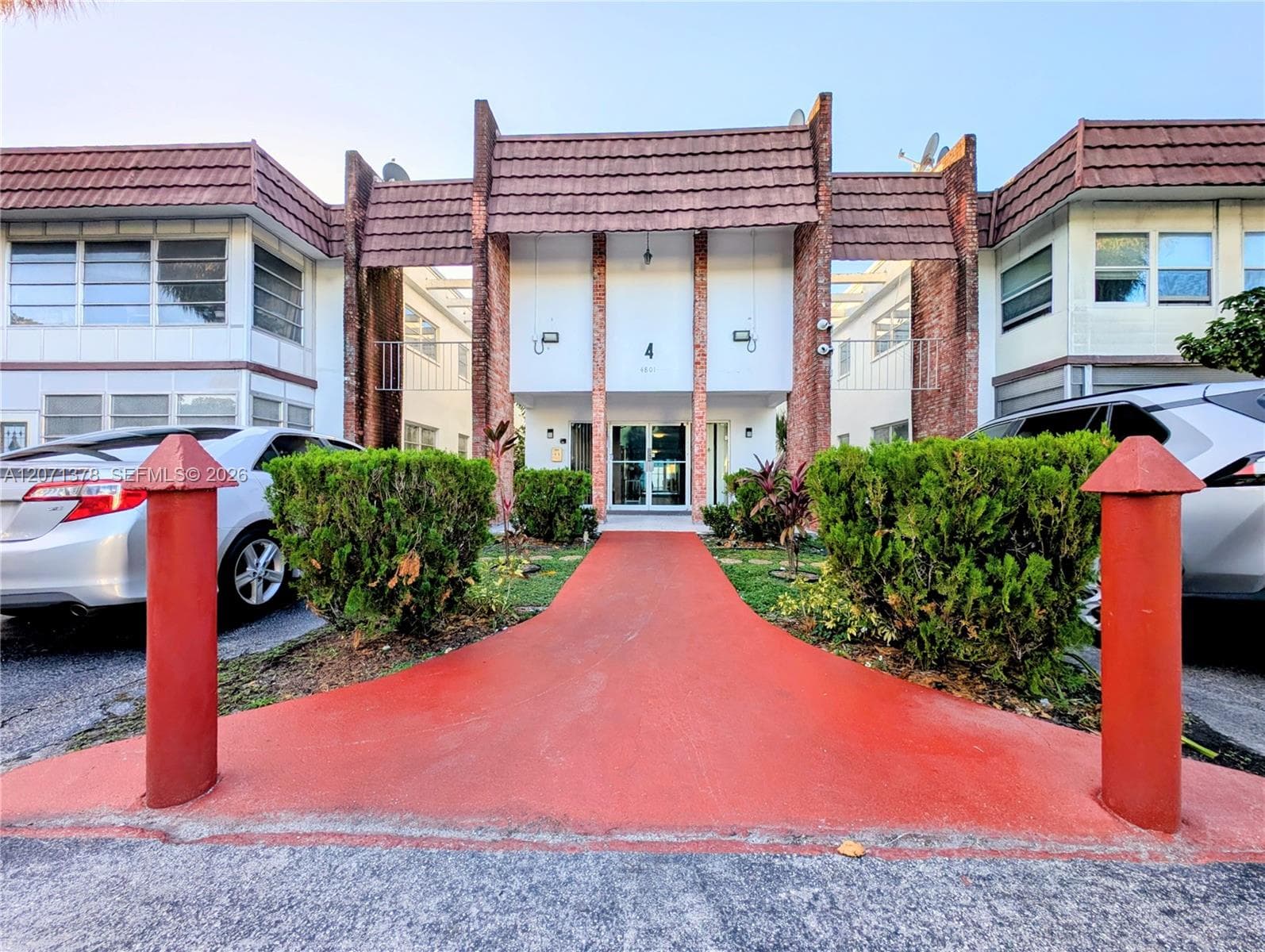 4801 NW 22nd Ct # 205, Lauderhill, FL 33313